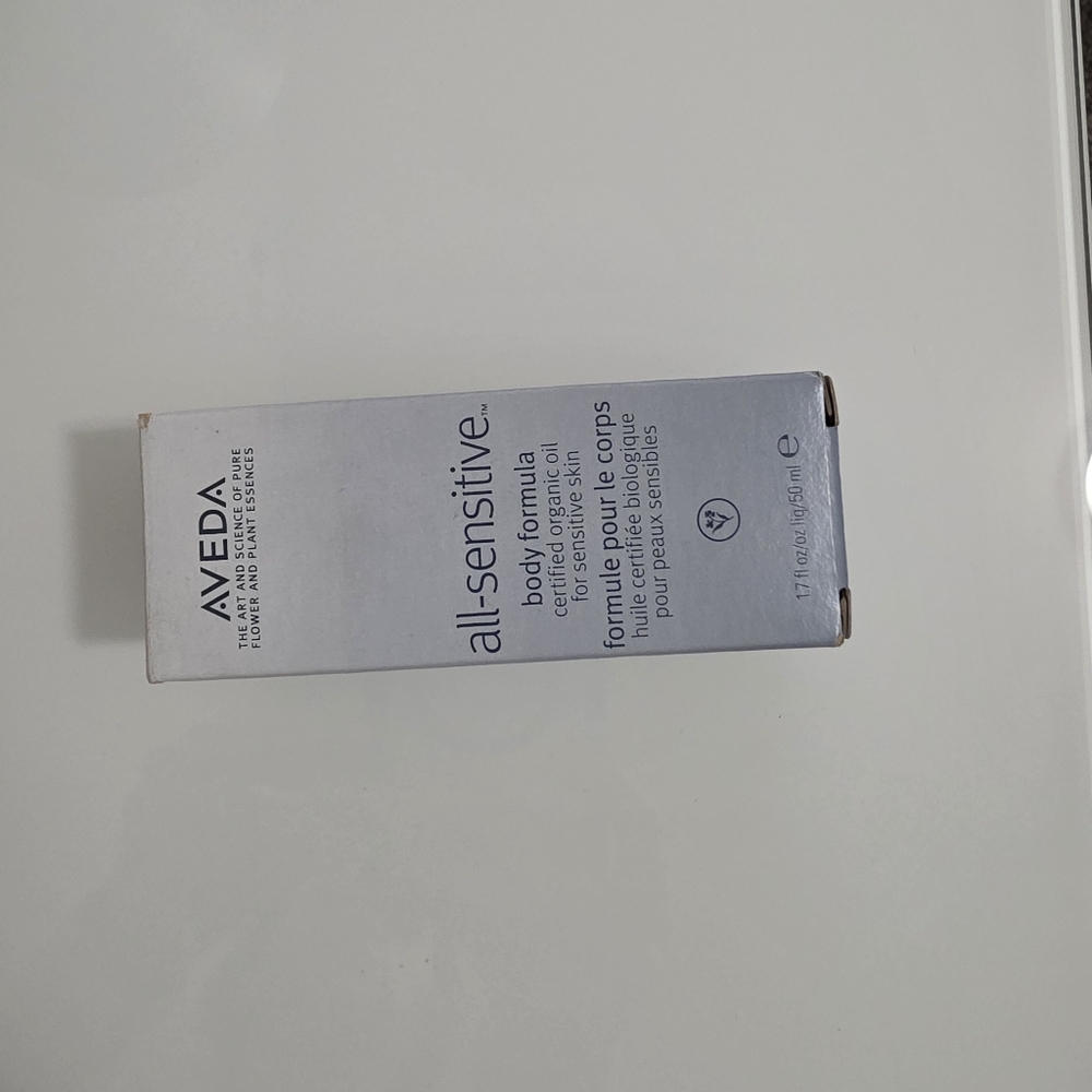 Aveda All-Sensitive Body Formula - White